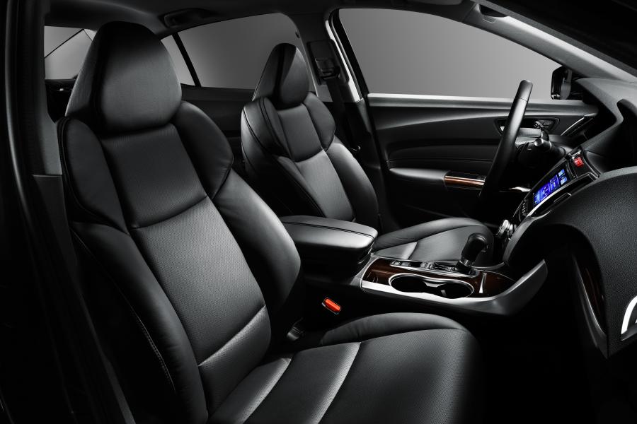 Интерьер Acura TLX 2.4L 2014 года  (CIS) (фото 10 из 24)